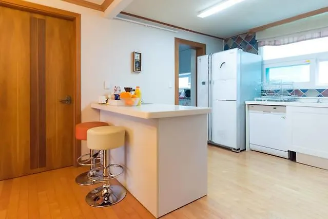 Cozy Stay Haeundae 釜山広域市 0*,  韓国